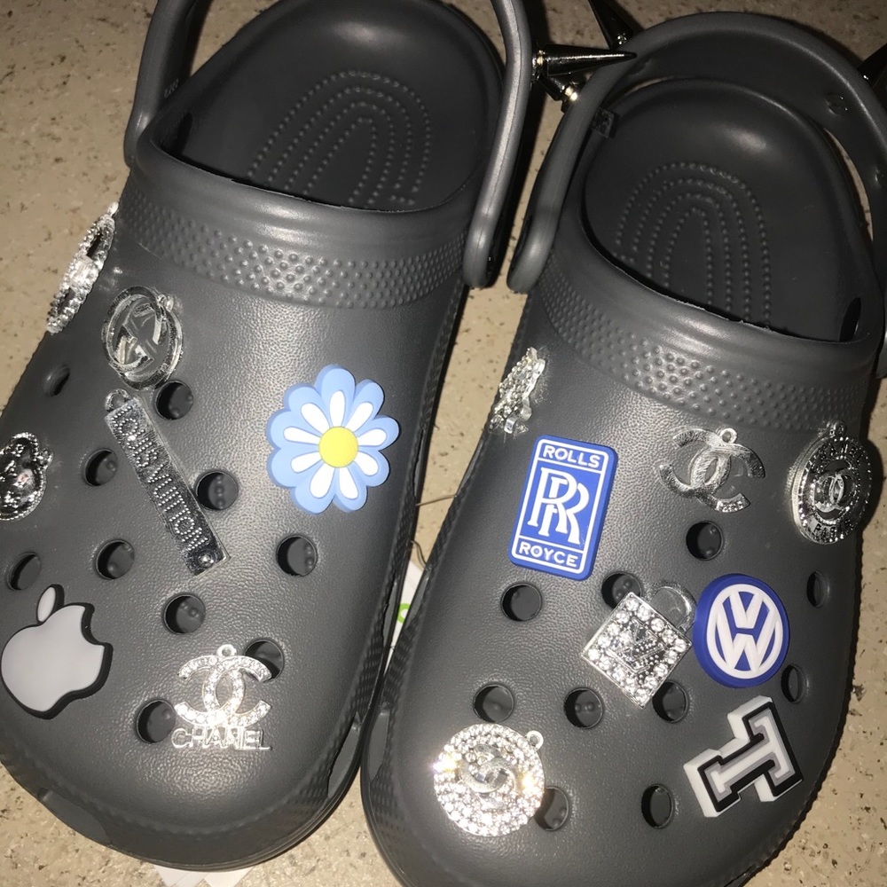 Custom Crocs Ad - Picture 5 of 9
